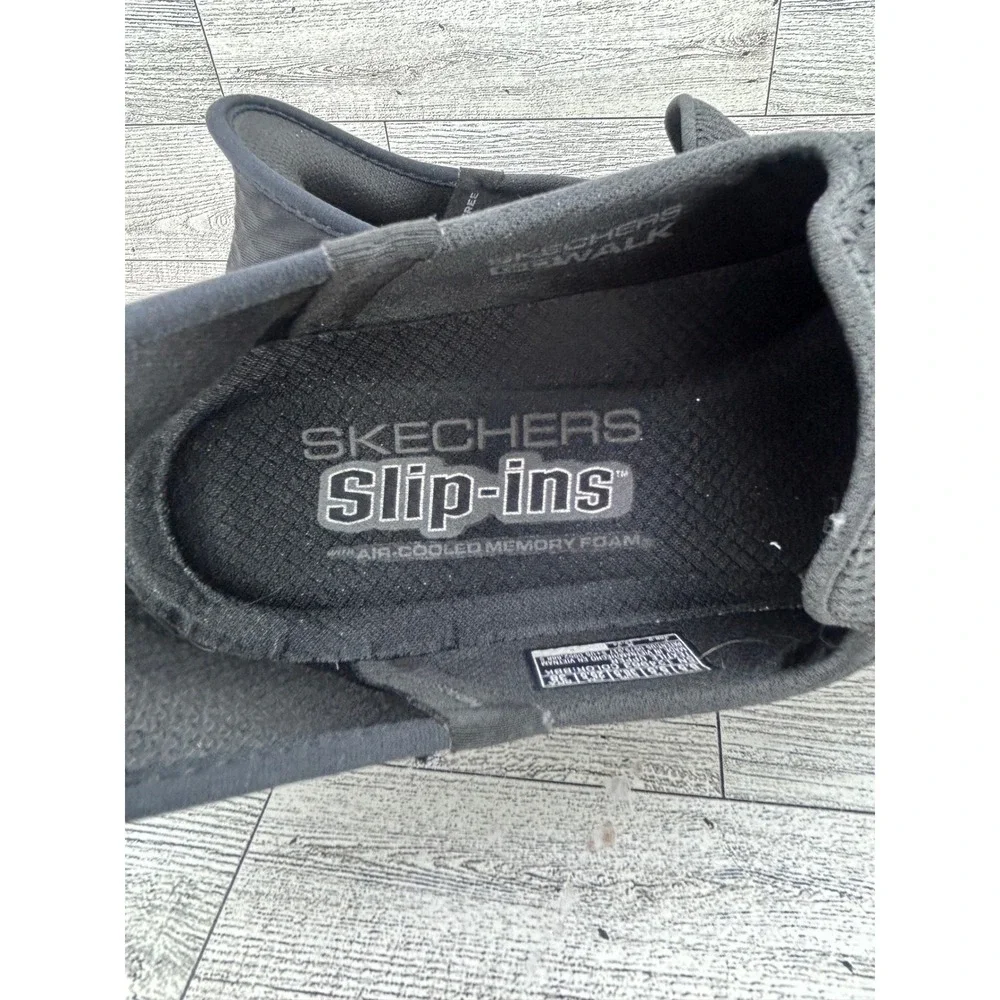 Skechers hands free